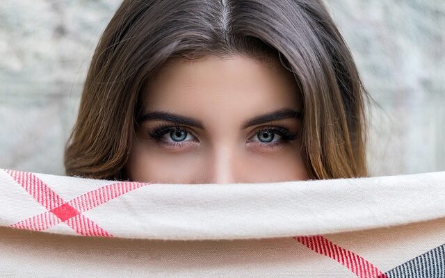 Opdag de hotteste øjenbrynsfarver fra Refectocil til at fremhæve dit look